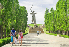 Wolgakreuzfahrten durch Russland. Wolgograd - Mamaj-Hügel